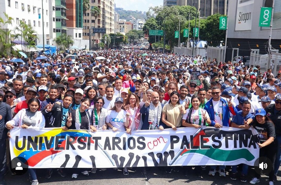 CARACAS, VENEZUELA ✊🏽🇵🇸