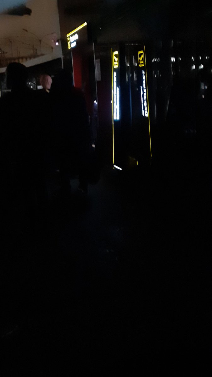 Larry Madowo tweet media