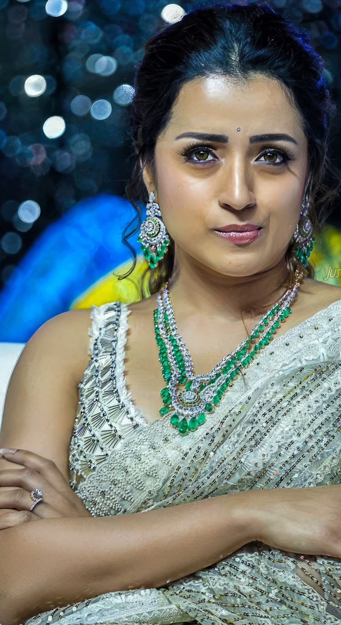 GMdY54yWwAETy-2?format=jpg&name=4096x409