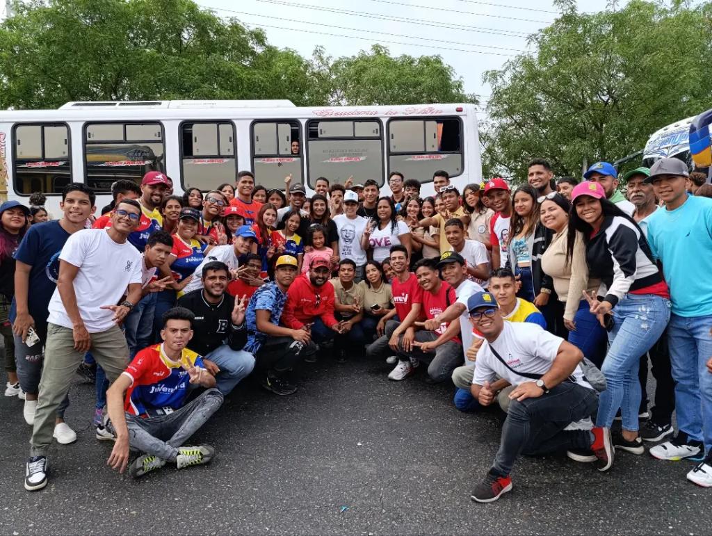 Carabobo se movilizó a Caracas a marchar en solidaridad con el pueblo Palestino 🇵🇸 

"ESTA GENERACIÓN ES GARANTÍA DE PAZ" 

#SomosPuebloUnido

<a href="/PartidoPSUV/">PSUV</a> <a href="/JuventudPSUV/">Juventud PSUV</a>