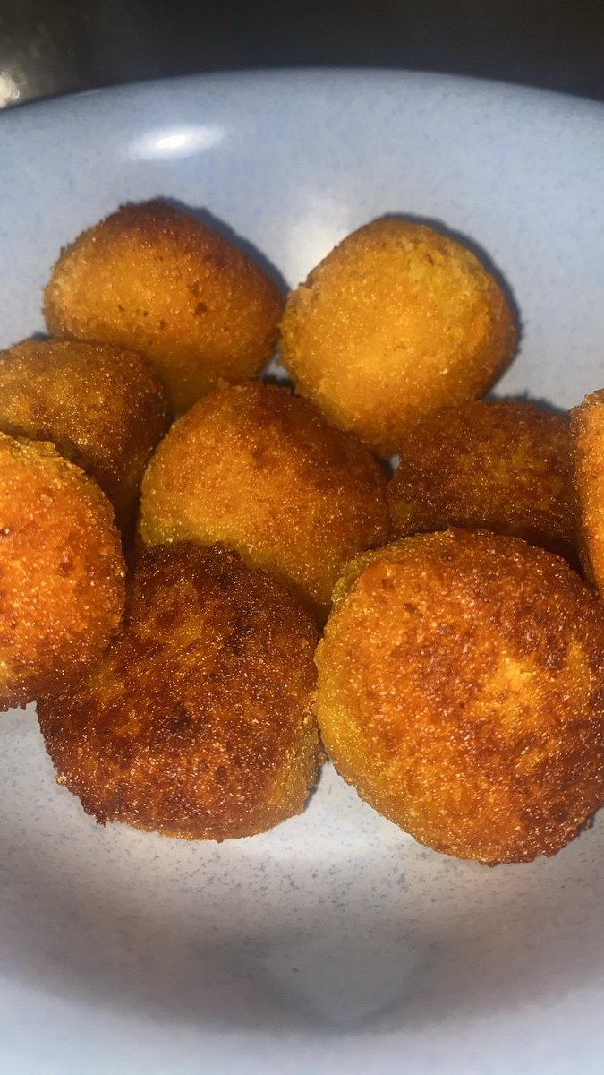 ruthnaomigc's tweet image. jadinya bitterbalen only hahaha