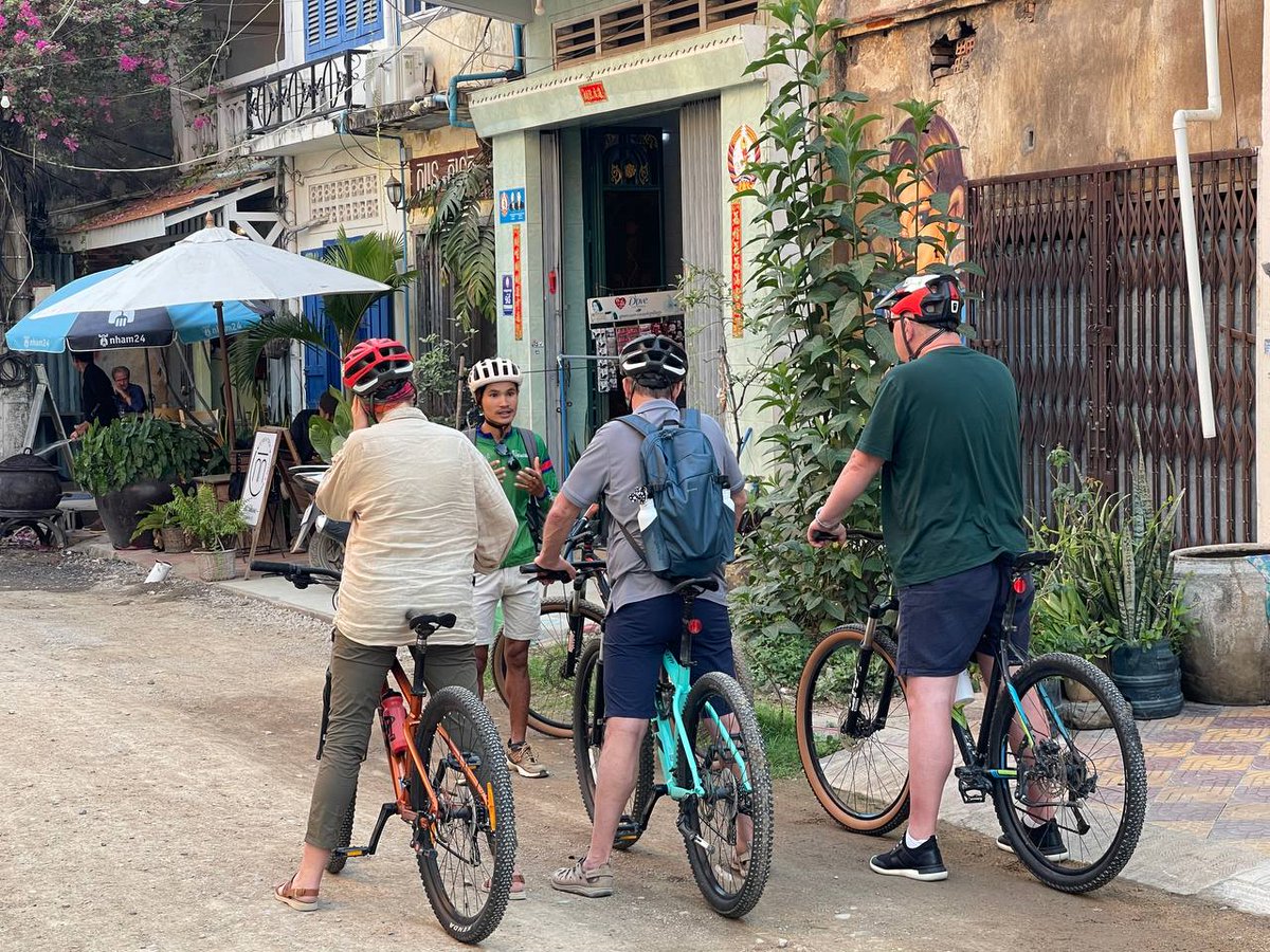 Soksabike is a social enterprise in Battambang that provides interactive and personal bike rides in Cambodia’s countryside. Along the way you’ll meet local families and learn about their traditional livelihoods and businesses.