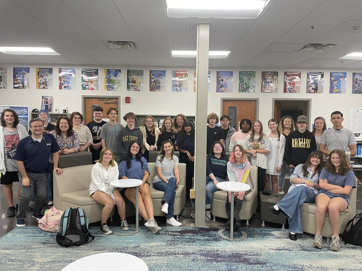 Another awesome partnership with my Alma Mater, <a href="/UNCWWatsonEd/">Watson College of Ed</a> Every spring, SEC320 students mentor <a href="/ncseatech/">SEA-TECH</a> students. This semester was awesome!