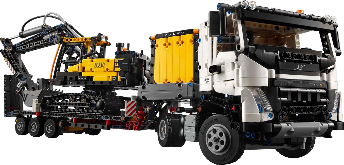 LEGO Technic Summer 2024 Sets Revealed

The summer LEGO Technic sets usually feature some of the more advanced builds and 2024 is no exception as JB Spielwaren has revealed a couple of them.

thebrickfan.com/lego-technic-s…

#LEGO #Technic #NASA #Porsche #Koenigsegg #Volvo