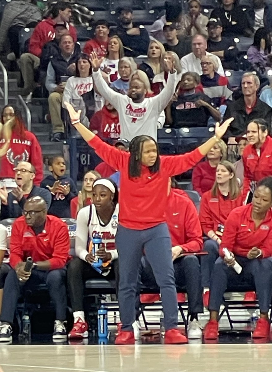 Happy birthday to the incredible @YolettMcCuin!! Your passion is unmatched, and Ole Miss is blessed to have you! ❤️💙
#NoCeilings