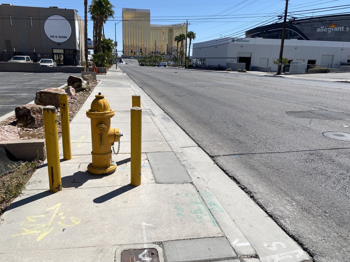 Well, as @ClarkCountyNV prepares to give Strip and public roads to car race promoter, I wonder why Clark County allows this type of infrastructure/sidewalk for walkers and people who do not have cars. This is Hacienda a block from Raiders stadium. How can this be ADA compliant?