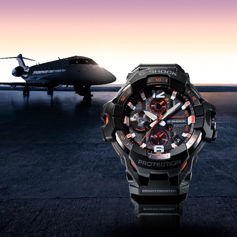 GSHOCK_OFFICIAL's tweet photo. 【NEW PRODUCT】
過酷な環境下で活動するプロフェッショナルにむけた「MASTER OF G」シリーズから、航空コンセプトの「GR-B300」が登場。
カーボン繊維強化樹脂を用いたケースに、次世代航空機から着想を得たシームレスなベゼルを組み合わせ、力強いフォルムを実現しました。
#GRAVITYMASTER