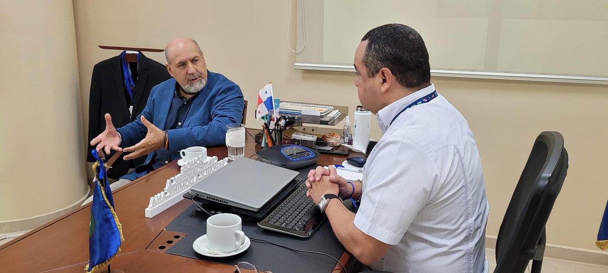 El Secretario Ejecutivo Jair Urriola Q. recibió este 30. Abril a Giuseppe Nerilli, Coordinador Regional para Ambiente, Agricultura y Turismo Sostenible de la Agencia Italiana de Cooperación internacional (AICS), Sede El Salvador. 🔗🔥 m.facebook.com/story.php?stor…