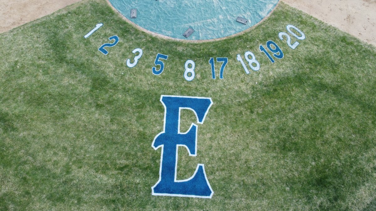 Senior Night <a href="/EnglewoodHigh/">Englewood Pirates</a> thanks <a href="/CoachBrink/">CoachBrink</a> &amp; <a href="/lance_lammers/">Lance Lammers</a> for having us out 
<a href="/EngSchools/">Englewood Schools</a> <a href="/pioneerathletic/">Pioneer Athletics</a> <a href="/FieldExperts/">SFMA</a>