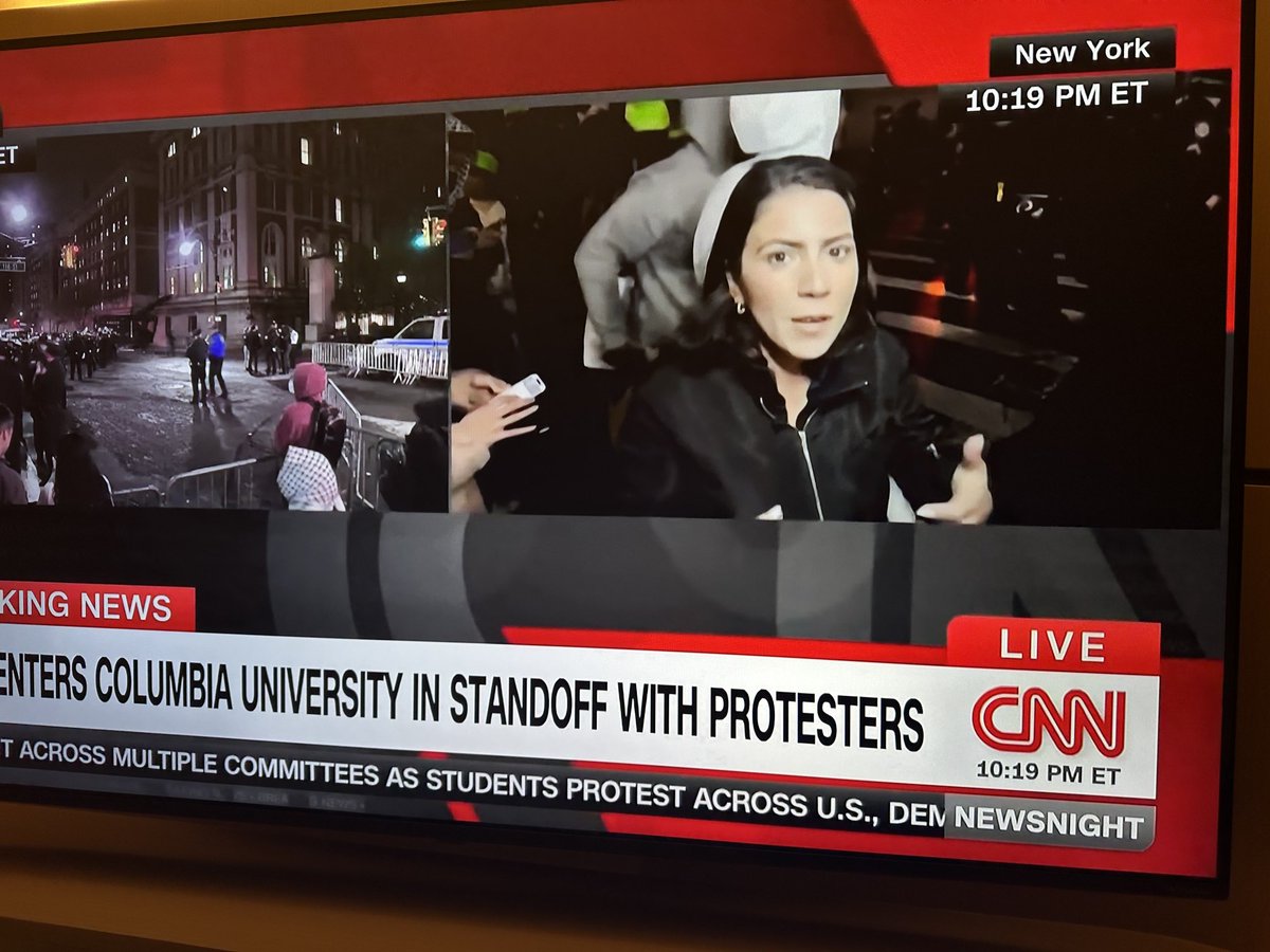 Like many I’m watching the coverage of the events at ⁦@Columbia⁩ don’t know ⁦@juliavargasj⁩ with ⁦@CNN⁩ but admire her courage , ingenuity and spunk as she covers the arrests Appreciate the important role journalists play in our society