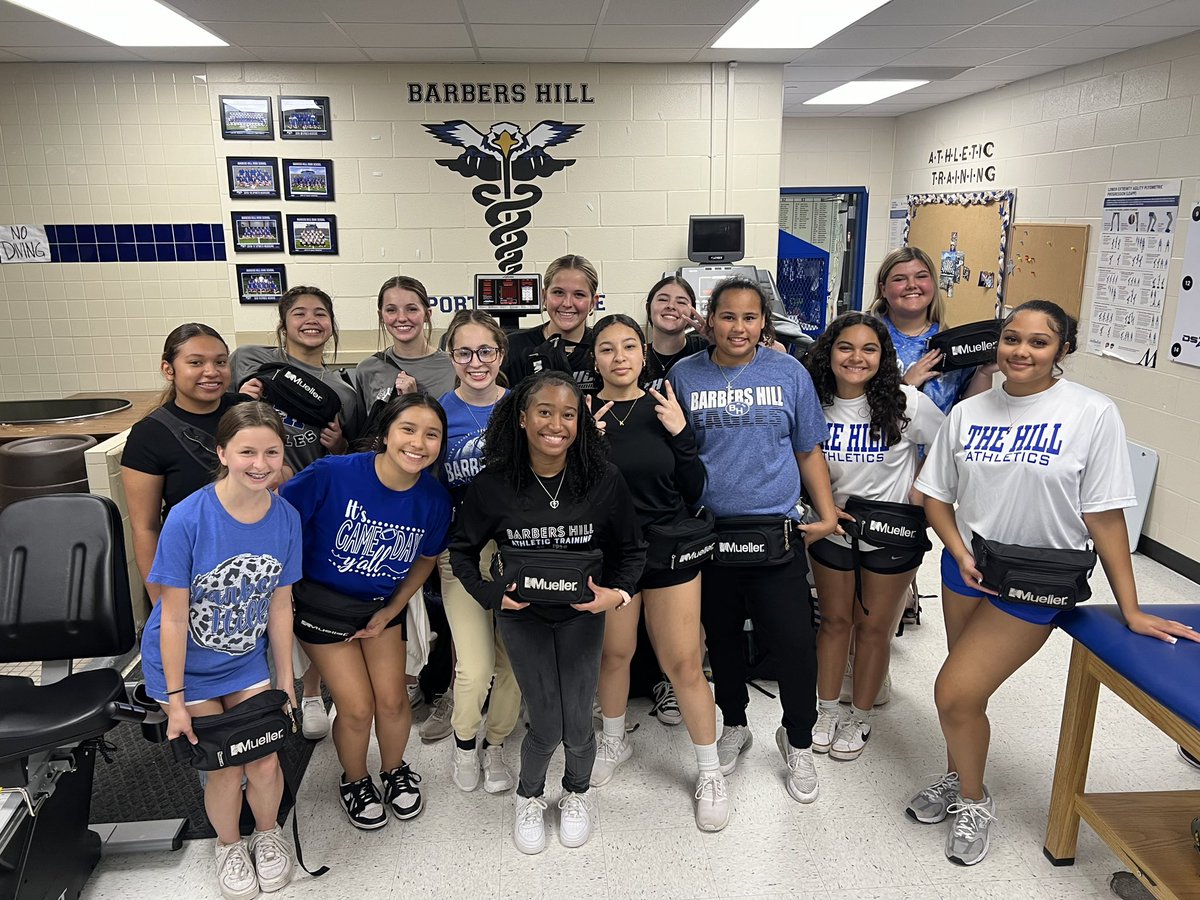 These new SAT’s received their fanny packs today for attending 6 practices of spring football! #werunwithscissors #BHathletictraining #sportsmedicine @BH_Athletics