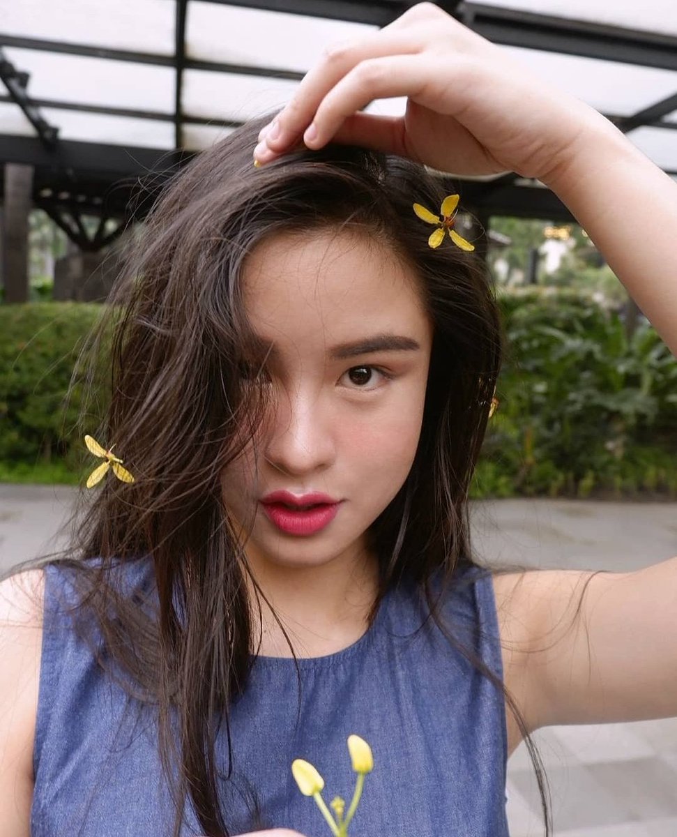 Sa isa sa may pinakamagandang puso sa local showbiz, #KissesDelavin,
HAPPY 25th  KISSES

❤️