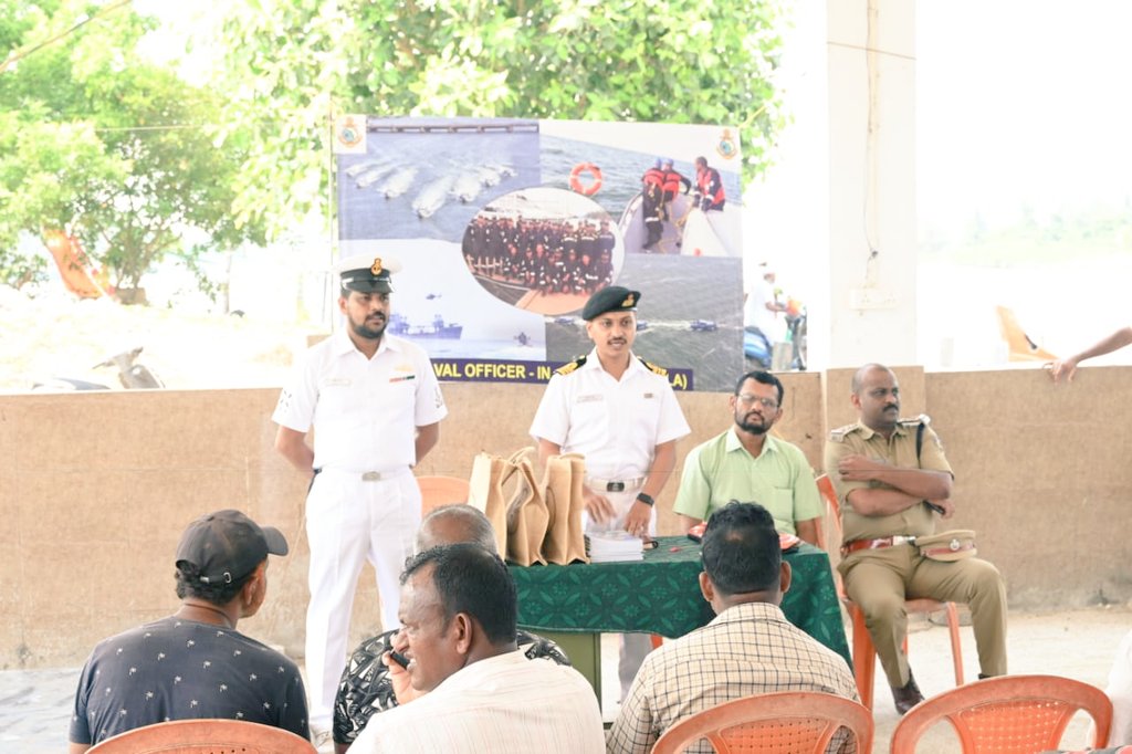 NOIC #Kerala along with Coastal Police & fisheries officials organised a #coastalsecurity awareness campaign at Cheruvathur,#Kasaragod on #30Apr 24. Promoting maritime consciousness,#Fisherfolk were sensitised on their role as #Eyes
& #Ears of security agencies and #SAR measures.