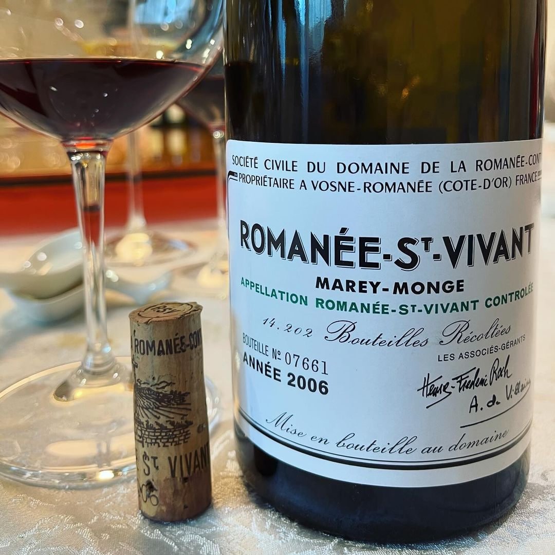 World1Alice's tweet photo. RC RSV 2006, uplifting bouquet of rose petals, hibiscus; familiar DRC smoked cherry clusters, Mirabell tart, asphalt mineral; nice finishing length; thanks William for the treat 🙏🍷
#winesofinstagram #winelover #winelife #grandcru #burgundy  #pinotnoirlover #burgundywine #wset #wine