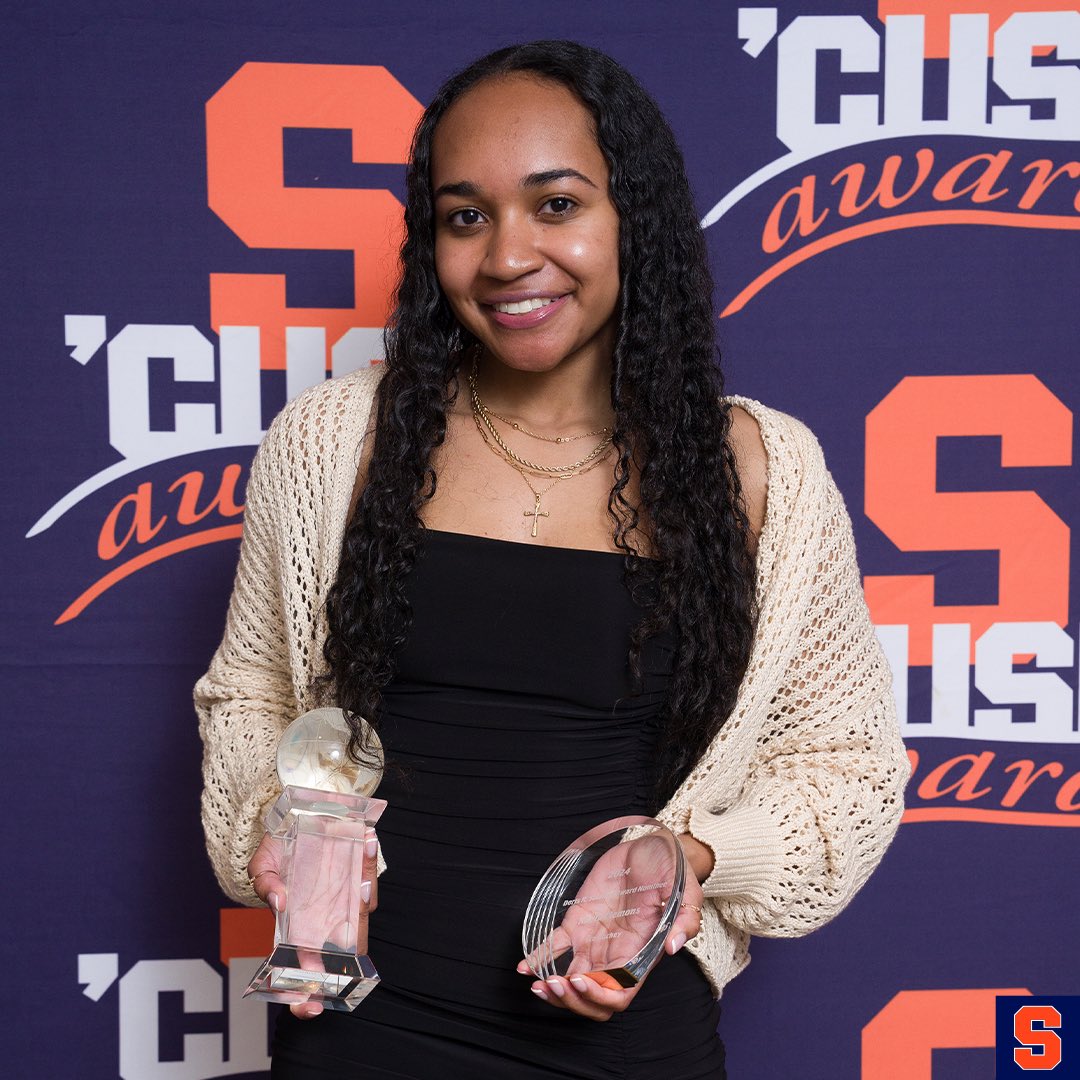 The Soladay Award is highest honor presented annually to one female and one male student-athlete (senior or graduate student) who exceeds expectations in their sport, classroom, community, and for their leadership. 
 
Congratulations @rayla_clemons!
 
#ichuSe