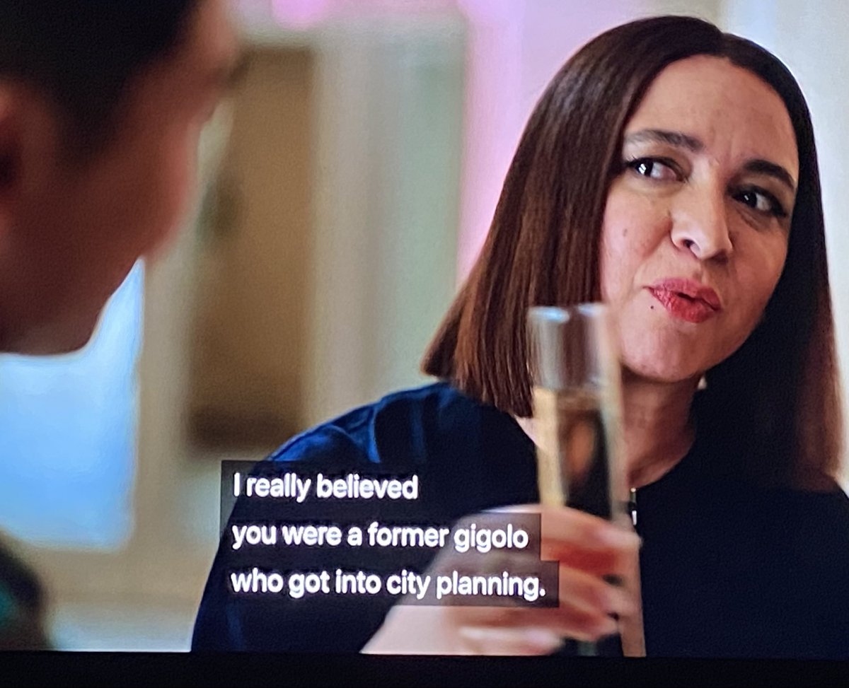 .@MayaRudolph and “Loot” go to this old chestnut about city planners. For the record, they have more to offer than sex appeal and entrepreneurial spirit