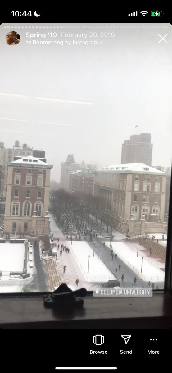 Columbia is a *very small* campus compared to most & the NYPD actions tonight took place in an even smaller part of campus This is a photo I took from the top floor of Hamilton Hall. Right below is College Walk and the building on the left is Pulitzer Hall (the j school)