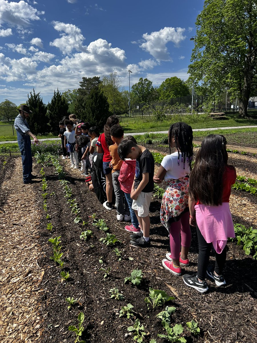 Katie Black (@mrsblacksmsd) on Twitter photo 3rd graders from <a href="/shawanoe/">Shawanoe Elementary School</a> went to Old Shawnee Town today and learned about life on a farm in the 1920s. They had fun but learned farm life wasn’t for them. <a href="/missmancilla_/">Alexis Mancilla</a> #forourherd 3rd graders from <a href="/shawanoe/">Shawanoe Elementary School</a> went to Old Shawnee Town today and learned about life on a farm in the 1920s. They had fun but learned farm life wasn’t for them. <a href="/missmancilla_/">Alexis Mancilla</a> #forourherd