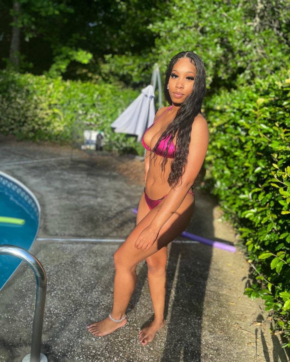 therealerydayy's tweet photo. Slippery wet 😍💦💧 
Lashes @erydayy wig’s 
 Hair @Erydayy wig’s https://t.co/numKIS4zOP