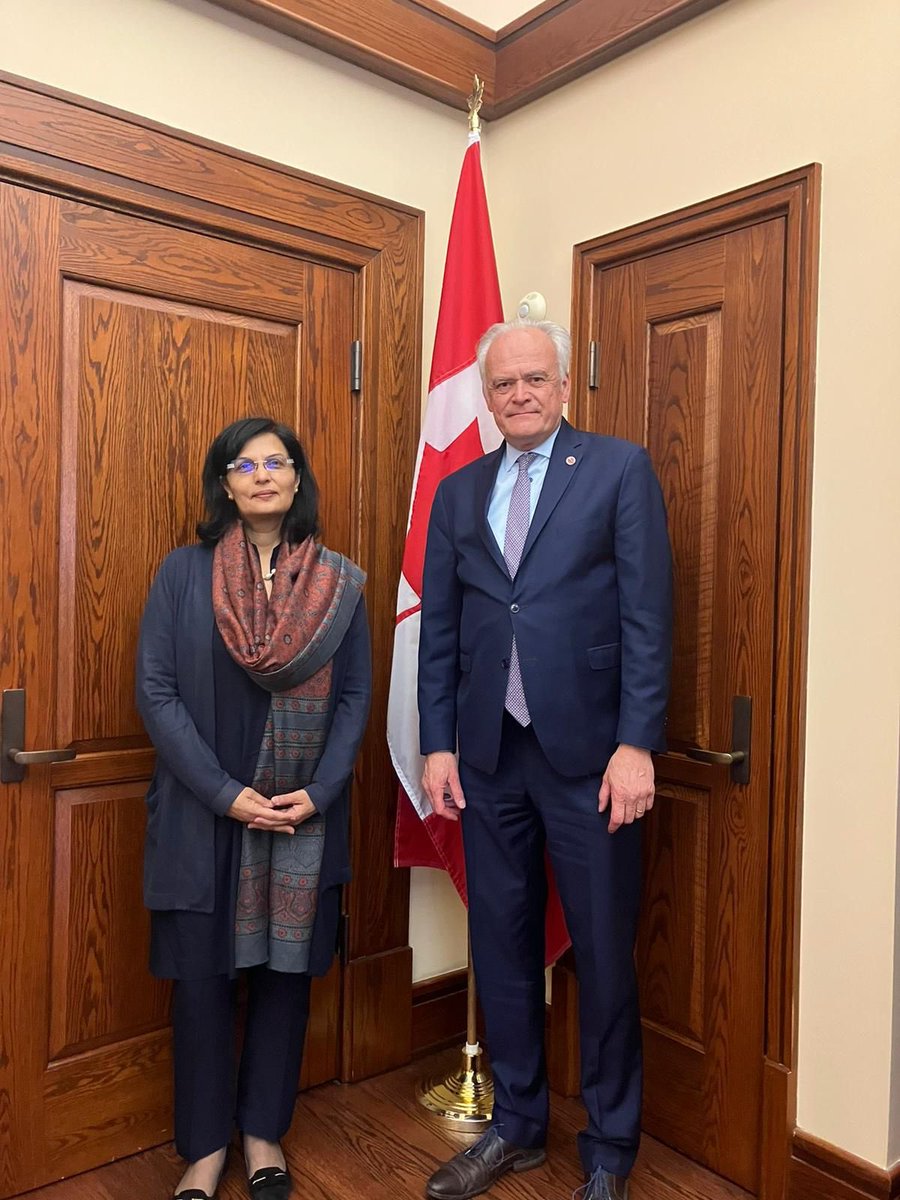 It was a pleasure to meet @SenBoehm here in Ottawa. Canada has been a strong supporter of @Gavi for many years and Senator Boehm has been one of this great country’s strongest advocates for the health of children across the globe. My thanks for his commitment to the cause.