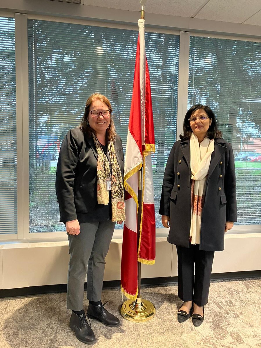 Great conversation with Heather Jeffrey, President of the Public Health Agency of Canada. Our shared priority is to keep communities and families healthy and safe from the threat of disease - good to discuss the approaches and mechanisms we need to prepare and protect us from