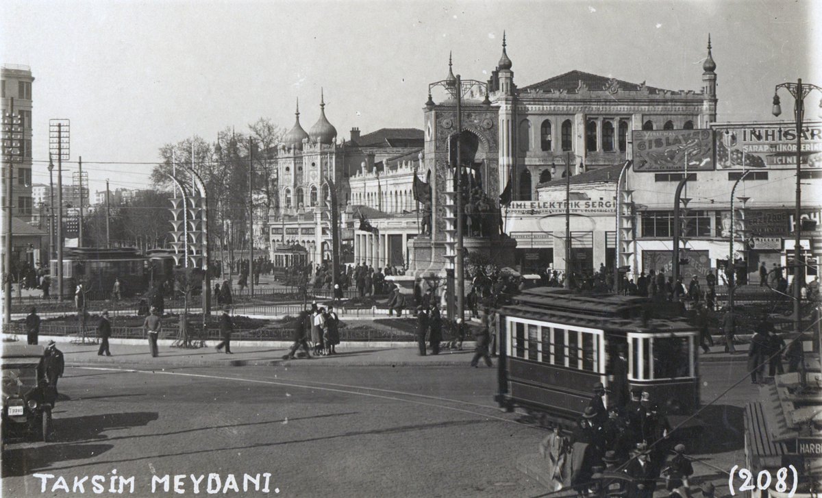 Taksim Meydanı ve Topçu Kışlası