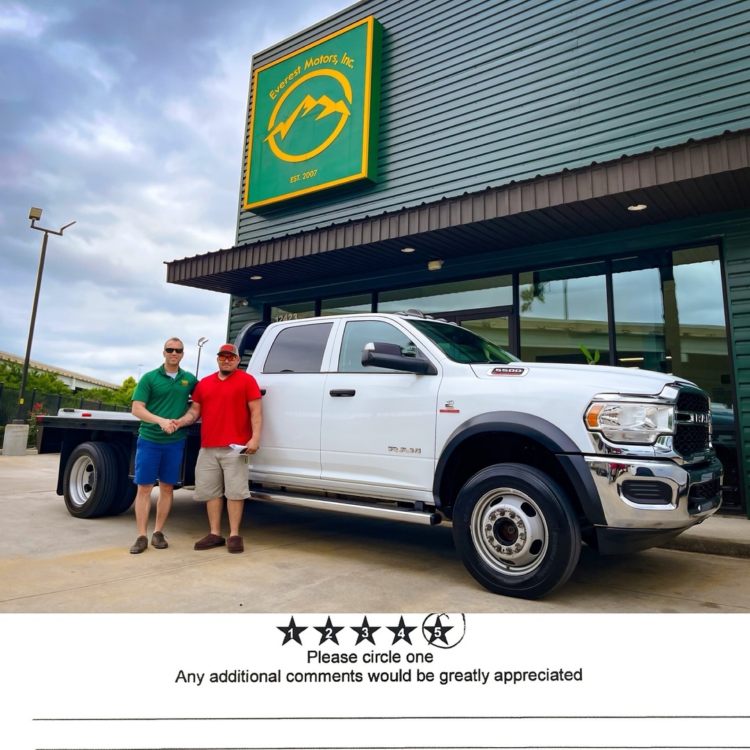 🚛 SOLD & DELIVERED! 🎉 We are thrilled to announce the sale of a magnificent 2020 Ram 5500 Tradesman 4x4 flatbed diesel. A huge congratulations to Victor for his new truck! Welcome to the Everest Motors family, Victor! 🎊

🌐 Explore our website to discover a wide selection of…