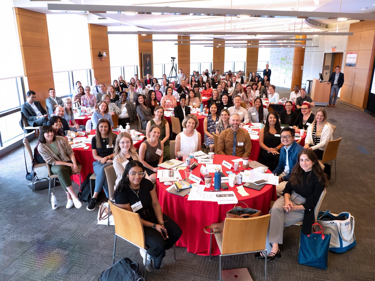 And it’s a wrap ⁦@American_Heart⁩ #healthcarebyfood inaugural gathering ⁦@Wharton⁩ - so much wonderful discussion. Love the dedication of this group to improving health!! ⁦@RockefellerFdn⁩ ⁦@PennCHIBE⁩ ⁦@NancyatHeart⁩