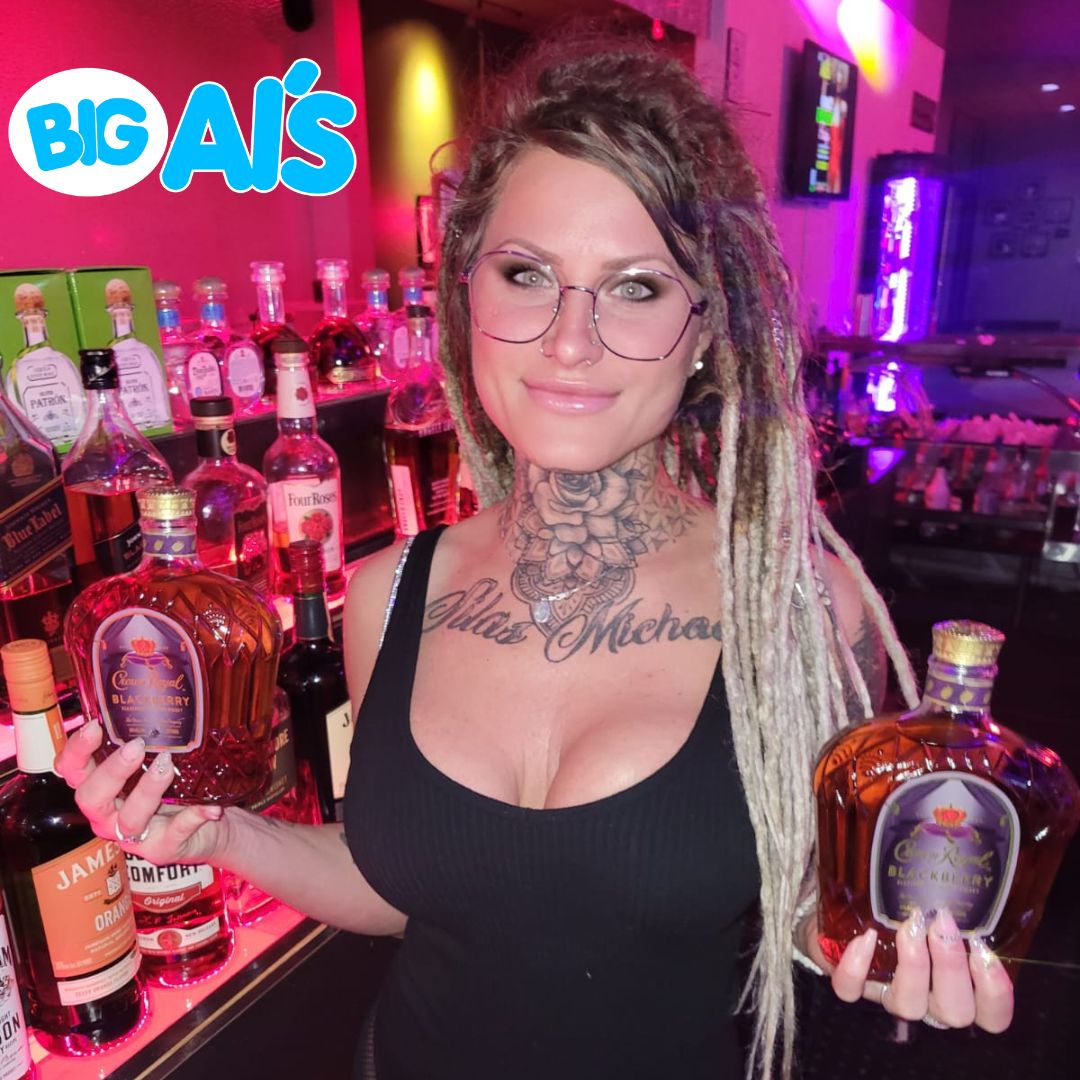 STAR, MONA, LUX, SYN and the rest of Big Al's Gals are here for $2 Tuesday!💋💋💋 . . . #rollcall #VIP #teaseday #Fun #BigAls #Peoria #Speakeasy #StripClub