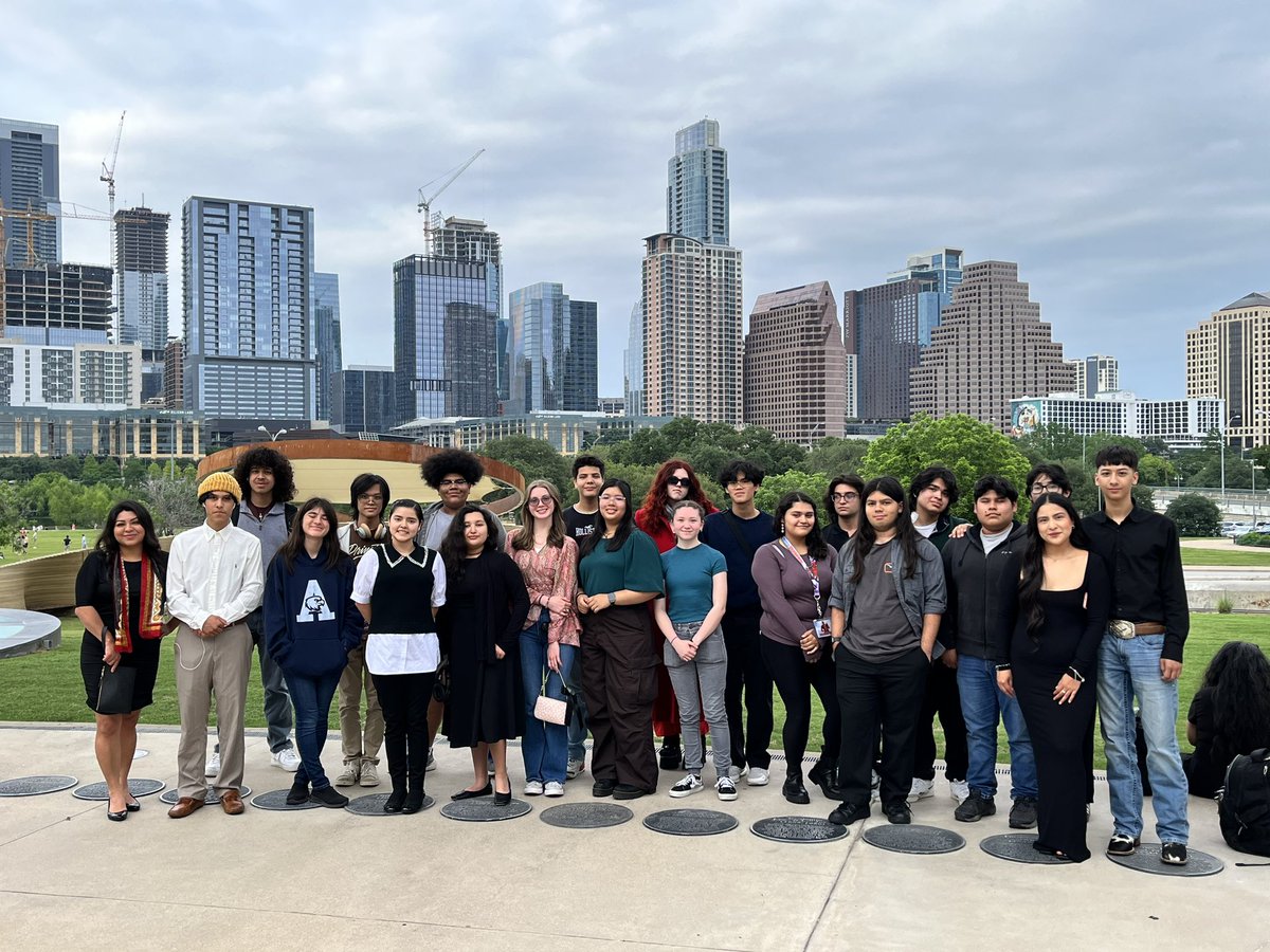 AkinsStrings tweet media