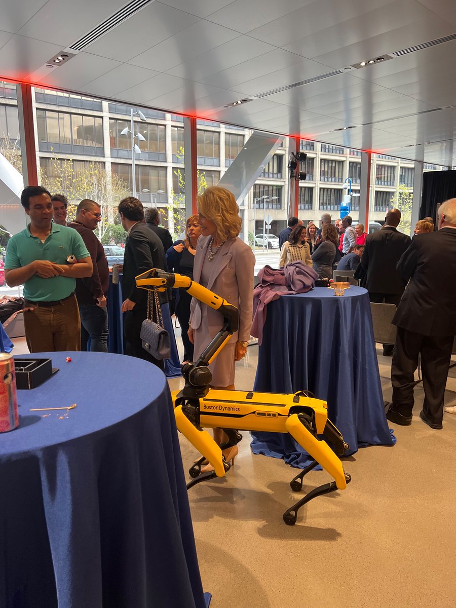 yifudingeve's tweet photo. Opening ceremony of MIT Schwarzman College of Computing. Talks about AI, energy, and robotics dog 🐕 https://t.co/gKX0oKJrG0