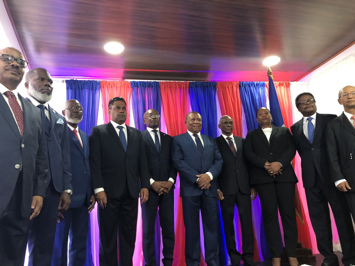 ArnoldjuniorPi2's tweet image. As the country opens up, the CPT is overwhelmed by persistent challenges. It is premature to initiate discussions about presidential positions. #Priorities #Governance #ChangesAhead