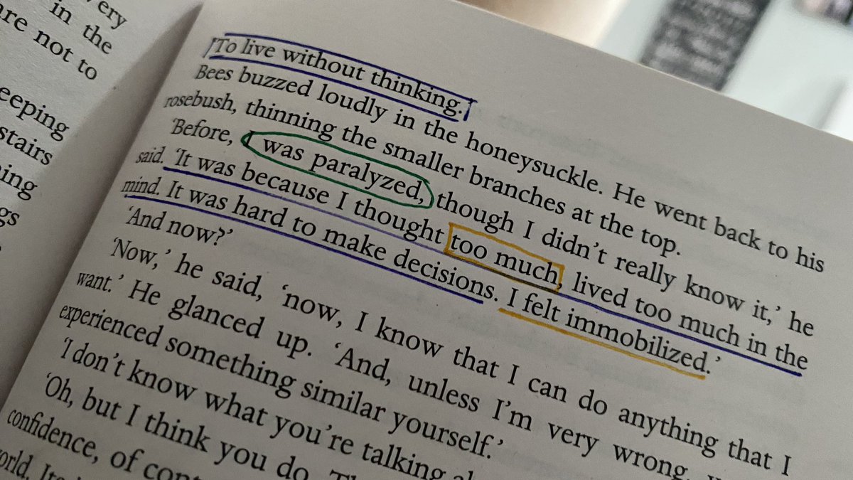 Reading book become such a get away from my noisy mind, then this henry winter remind me again about what i felt.. Isgt he’s always talk about smth hella makes sense..