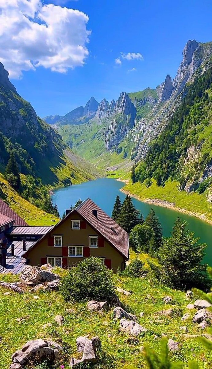 Switzerland 🇨🇭