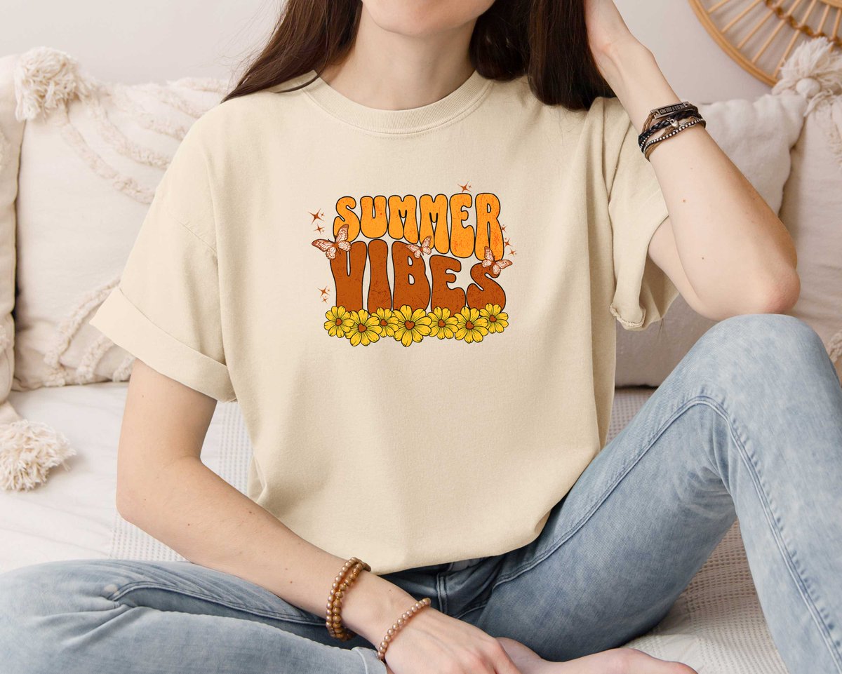 🌅 Dive into summer with our Sunset Escape tee! 🕶️ Featuring a stunning sunset view through sunglasses and the perfect message for the season, 'We are on a Break #SummerBreak.' 

etsy.com/shop/CrazyNest…
 #SummerTees #ComfortColors #SunsetEscape