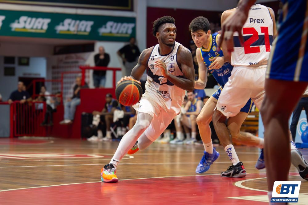 #LUBxBT | SE PUSO PICANTE Y LE ECHARON CURRY

Defensor Sporting ganó el primer juego de playoffs frente a Hebraica y Macabi con una superlativa actuación de Malik Curry.

📝@felipequirici_

👉wp.me/p6K7W2-R7Q