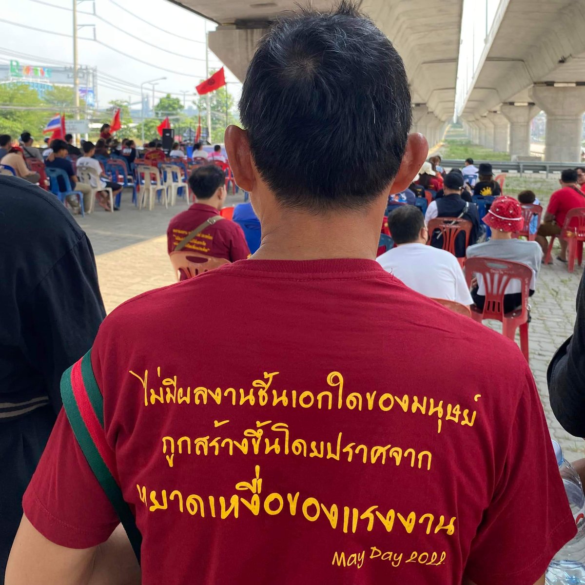 - (พัก) tweet media