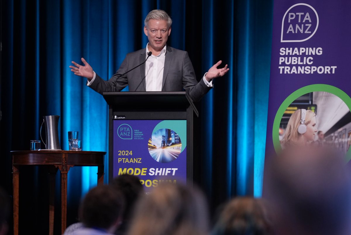 Great to have our COO Peter Lensink present at the @PTAANZ_ 's Mode Shift Symposium in Brisbane today, bringing together influential int. and local transport experts to consider how we can better motivate the move to mass transport. Looking forward to Day 2 tmrw!