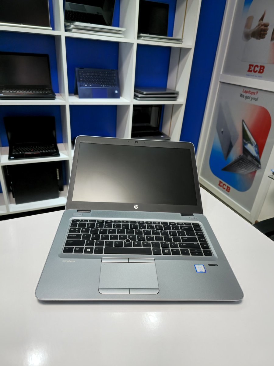 Good morning friends, with only ksh 28000 you can own this Hp Elitebook 840 g3 
6th gen 

It's Specs:

🔹Processor Intel core i5 
🔹Base Speed 2.5 ghz 
🔹Storage 8gb Ram/256gb ssd 
🔹Size 14 inches 
🔹With windows 10 pro/office 
📞0717040531