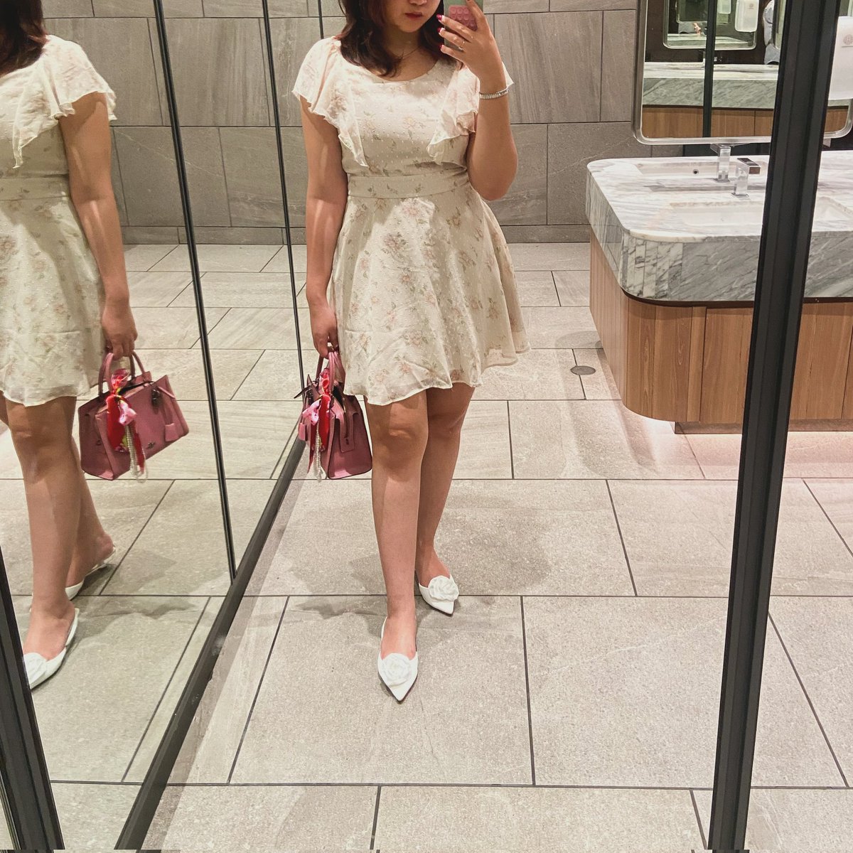 First they notice u, they hate u &amp; then immediately want to meet u &amp; hvfn🫣
#availjambi #bojambi #openbojambi #jambi #jambibo #expojambi #Wednesdayinfidelity