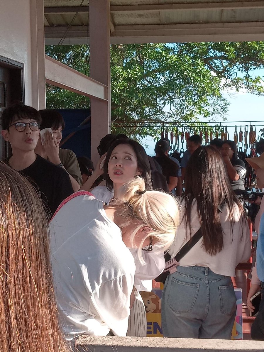 DARA spotted filming in Sky Ranch Tagaytay for DARA TV

📸 Gio Montenegro
#SandaraPark #산다라박