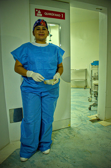 #Nuevo #1Mayo #EnPortada
Trabajadora homenajeable, la Dra. Liz Álvarez: mediante innovaciones insólitas reconstruyó la uretra de tres jóvenes lesionados. Orgullo de Venezuela, Premio Nacional de Ciencia 2023
✍️Alejandro Silva @Alejand56091491
📷 @fabmarto
lainventadera.com/2024/05/01/de-…