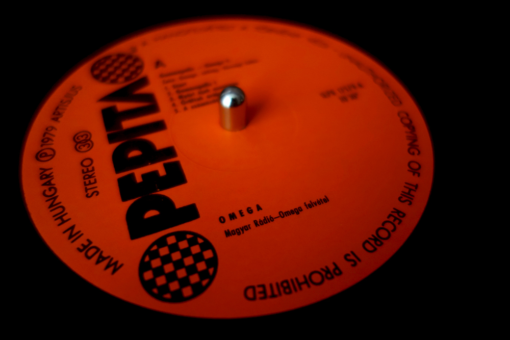 #nowspinning #Vinyl #VinylCollection #Винил #GoodMusicHappyLife #70smusic #ClassicRock #OMEGABAND