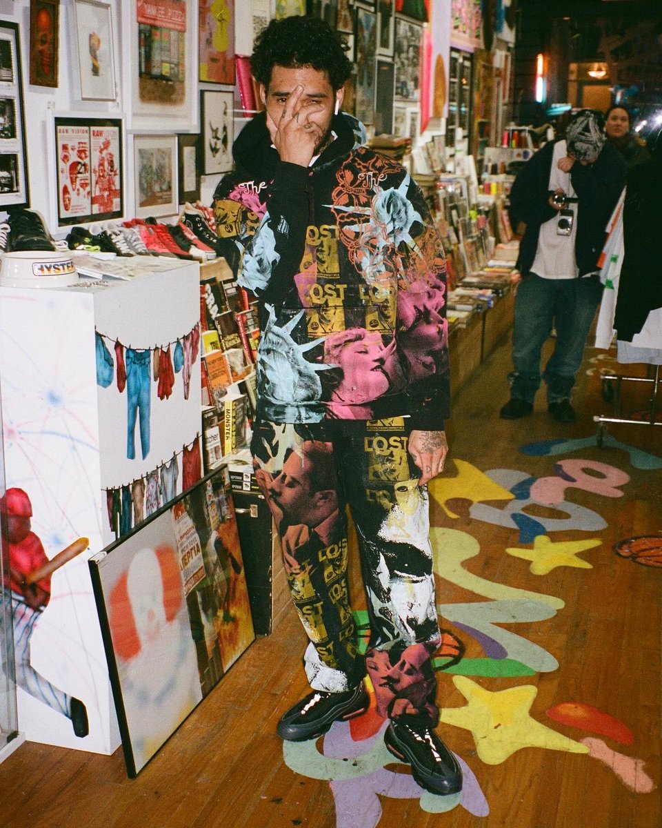 5starman0's tweet photo. From discovering Da$h in middle school too shooting w bro in the studio 

Opportunities are endless you just gotta take that leap of faith 
 
Middle school Jeff really proud https://t.co/2VTxOaVyNt