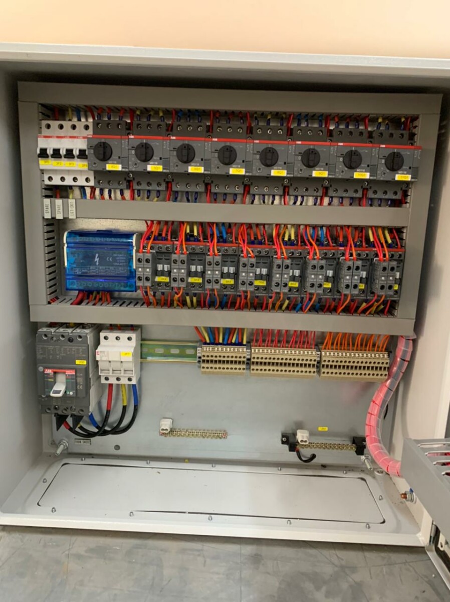 Airforce Base Project

tecogrp.com/20115/?feed_id…

info@tecogrp.com

#LVSwitchgear
#Switchgear
#TECOGroup
#Factory
#Jordan
#panel_builder
#lv_switchgear
#Made_in_Jordan
#PowerandControl
#IndustrialAutomation
#ElectricalEnergy