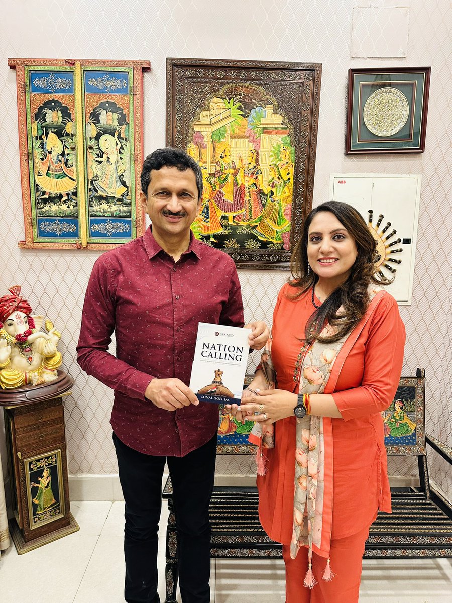 Truly delighted to meet Vivek Atray Sir - former IAS Officer , motivational speaker mentor , a truly dynamic personality and an even greater human being 🌟🙏 I had the honor of presenting my first book, “Nation Calling - Holistic Approach to UPSC Civil Services,” and to seek…
