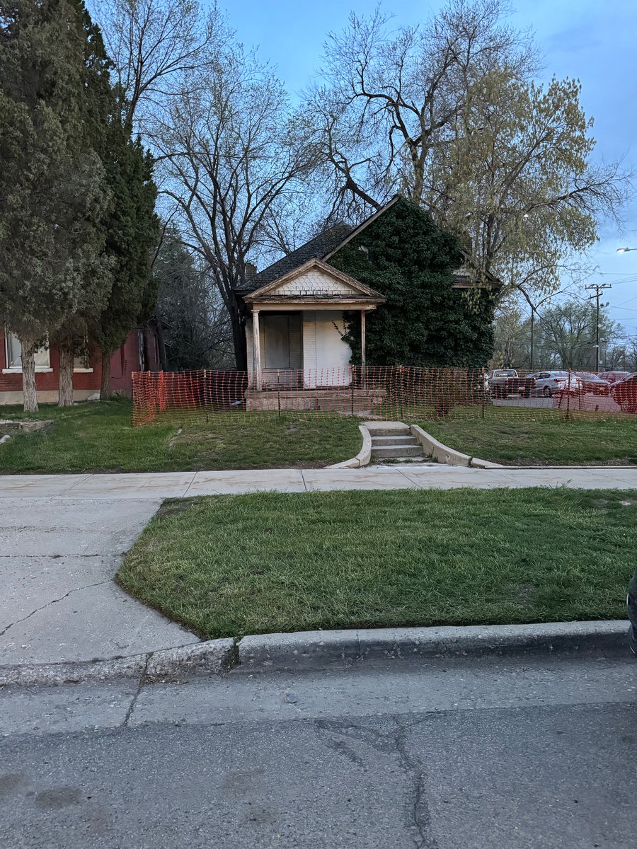 @jjstyx In SLC, UT city officials are using housing costs as leverage to power grab, simultaneously allowing big money to landbank, and rewarding cronies with big development projects. All this siphons value from neighborhood homes and community. Vile betrayers of public trust.