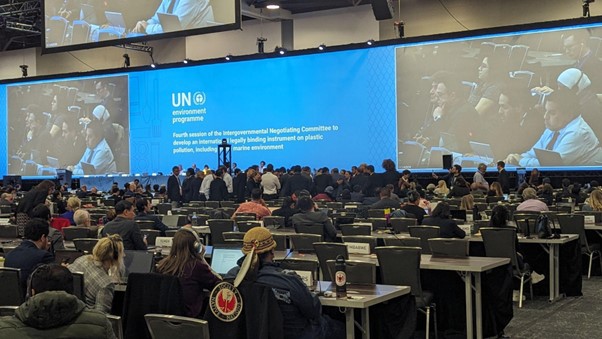 plasticsgov's tweet photo. Current @UNEP #plastics treaty negotiations made some progress, but not enough to deliver the ambitious treaty the world needs in time if oil-producing countries continue to block discussions of upstream measures. @SamWinton99 considers the options.

https://t.co/UQMJd4rTdL https://t.co/OWi0HE5oxi