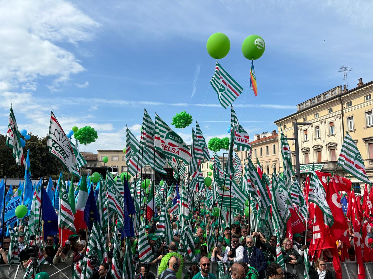 Costruiamo insieme un’Europa di #pace #lavoro e #giustiziasociale. Anche la FeLSA CISL presente a Monfalcone! #PrimoMaggio #Monfalcone