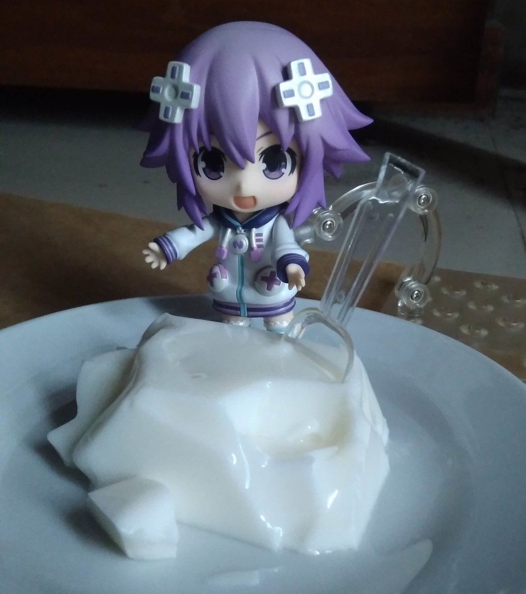 My FIRST Nendo has arrived... this is my first time i touched this Pudding-Loving Waifu!!!❤️

After all those years, my dream of having a nendoroid came true!!! Anyway Enjoy this Nep~💕

#WaifuWednesday #Nendoroid
#ToyFigures #ねんどろいど
#超次元ゲイムネプテューヌ #ネプテューヌ